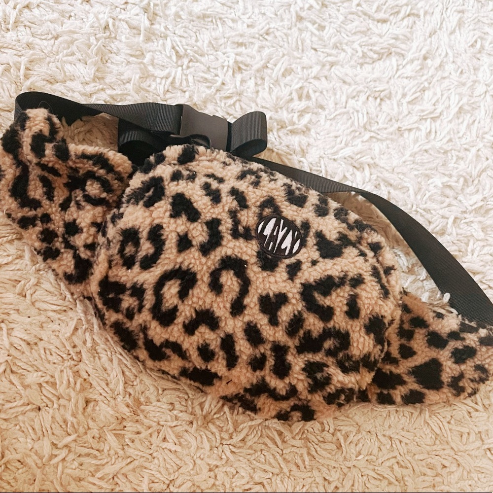 Lazy Oaf Leopard Fleece Bum Bag - Picture 2 of 3